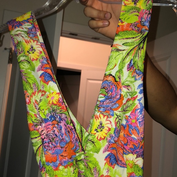 Floral Pront Romper - Picture 3 of 3